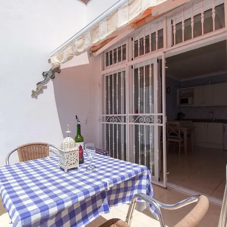 Daire Azahara Playa 39 - One Bed Los Cristianos (Tenerife)